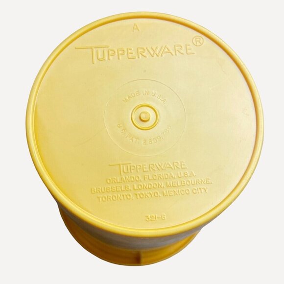 Vintage Tupperware Handolier Pitcher Harvest Gold Replacement #321-6 No Lid - Picture 5 of 7